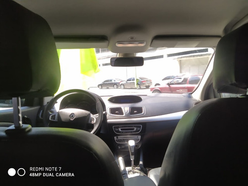 Imagem 6 de 15 de Renault Fluence 2.0 Dynamique Hi-flex 4p
