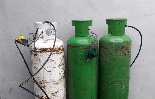 Compresión De Gas Con Instalación Automatizada