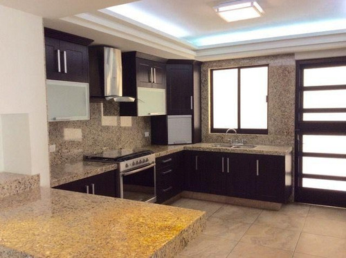 Imagen 4 de 15 de Casa Renta 4 Recamaras Villas De Irapuato, Irapuato, Gto.