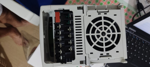 Inversor De Frequência Allenbradley Powerflex40 22b-d012n104 (Usado)
