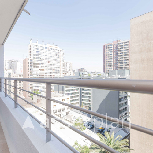Edificio Lord Cochrane (1 Bod.) Vista Norte Piso 20