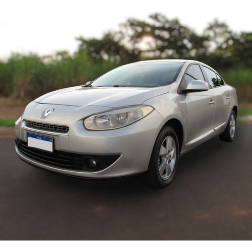 Renault Fluence 2.0 Dynamique X-tronic Hi-flex 4p