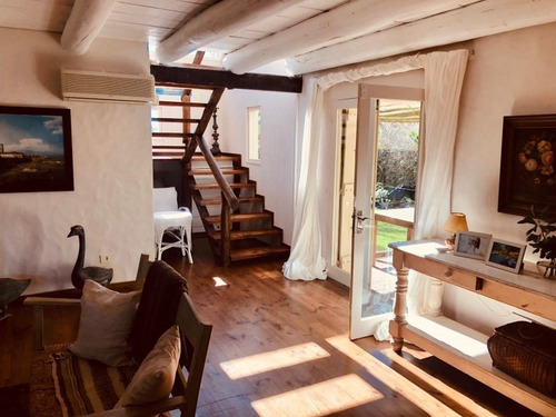 Casa En Alquiler Por Temporada De 4 Dormitorios En Jose Ignacio