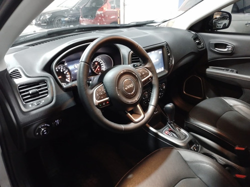 Imagen 12 de 25 de Jeep Renegade 2023 H