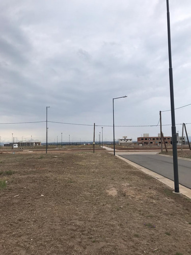 Imagen 4 de 6 de Lote En Venta. Solares De Manantiales