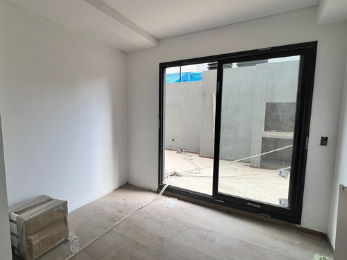 Departamento En Venta En Flores, Capital Federal, Buenos Aires