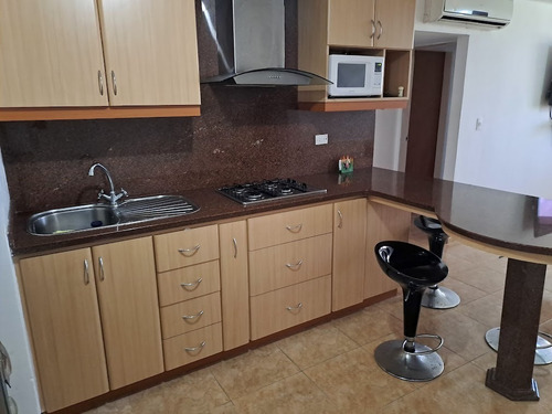 Apartamento En Venta Higuerote La Costanera