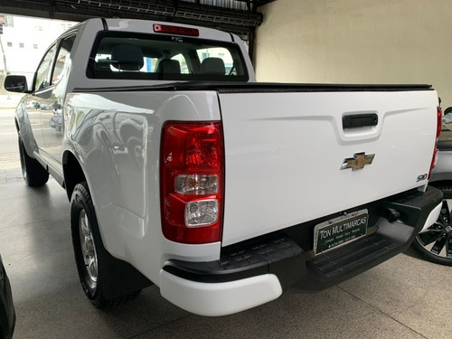 Imagem 6 de 15 de Chevrolet S10 2015 2.4 Ls Cab. Dupla 4x2 Flex 4p