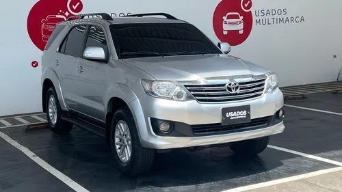Toyota Fortuner 2.7l 4x2