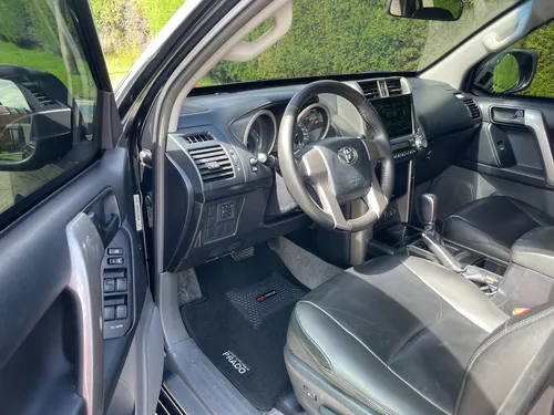 Toyota Prado 4.0 Tx-l Blindaje Ii Automatica 4x4 F.e 2011