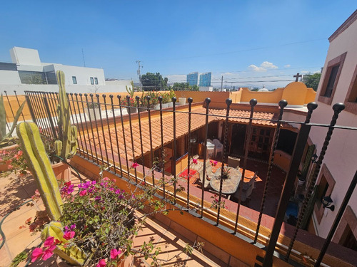 Casa En Venta Tipo Hacienda De Un Piso En Juriquilla Queretaro