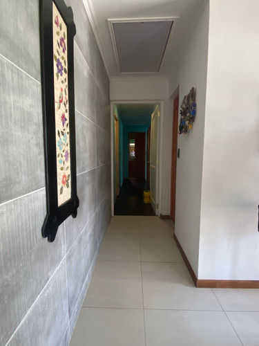 En Venta Casa, Condominio Las Mercedes, Machalí