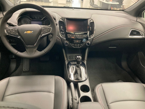 Imagen 14 de 17 de Cruze*5p 1.4 T Rs At Bv