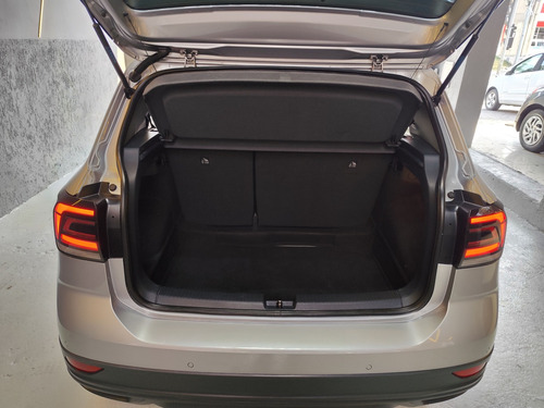Volkswagen T-Cross 1.0 200 TSI TOTAL FLEX AUTOMÁTICO