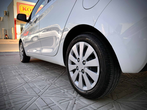 Imagem 13 de 13 de Kia Picanto 1.0 Ex 12v Flex 4p Manual