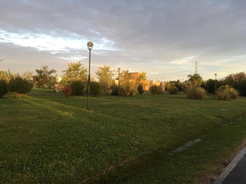 Lote En Venta Barrio Laguna Azul-etapa 3-apto Credito