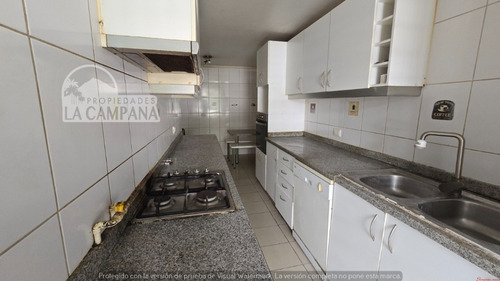 Amplio 131 Mts² 4d 3b 2 Estacionamientos 1 Bodega Piso 2°
