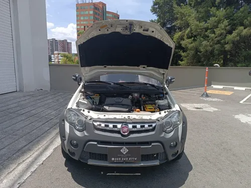 Fiat Strada 1.6 Adventure Locker Doble Cabina