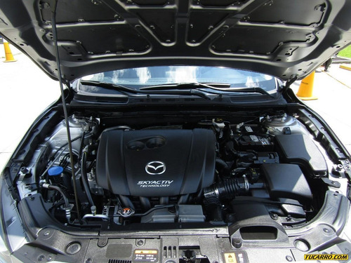 Mazda Mazda 3 Full Equipo