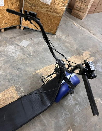 Imagen 3 de 6 de Moto Eléctrica City Coco Rueda Ancha 1500w Para Repuesto