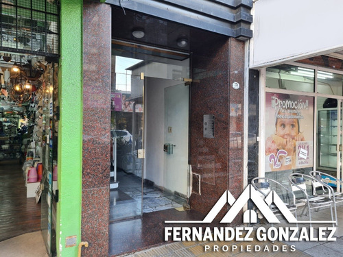 Venta Departamento De 3 Ambientes En Banfield Sobre Maipu