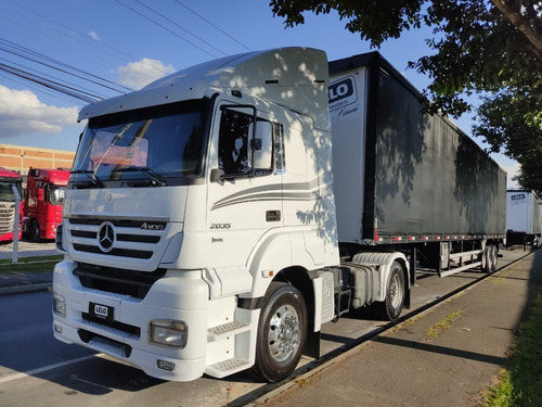 Imagem 4 de 7 de Conjunto Axor 2035 4x2 Toco Ano 2011+sider Randon Ls 28