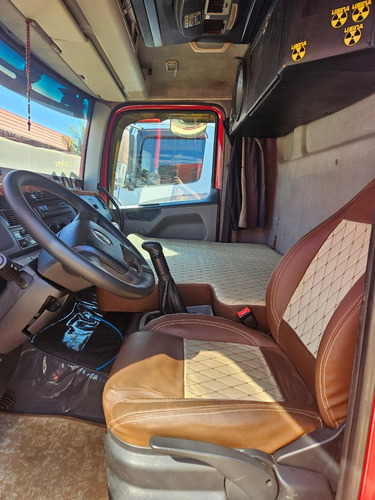 Vw 24-250 Carga Seca Bitruck 8x2 10/10