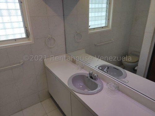 Imagen 12 de 30 de En Venta Casa En Prados Del Este Mls #22-850 Karina Sanchez 04143355086