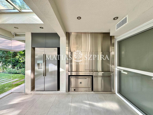 Casa En Venta La Cesarina General Rodriguez