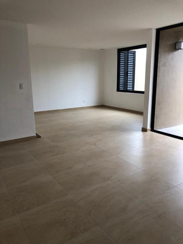 Imagen 18 de 30 de En Venta Casa En Zibata, Jardín, 3 Recamaras, Cuarto De Lava