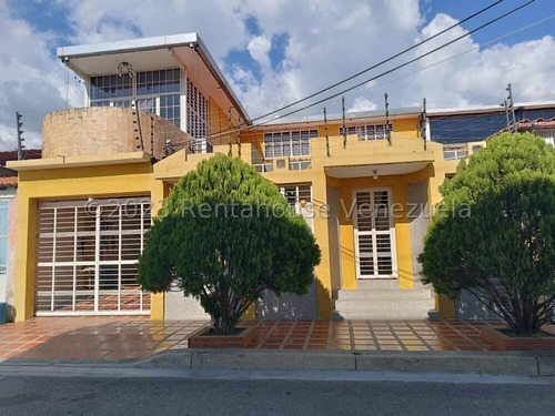 Moderna Casa En Venta Villas Remanso Santa Cruz Estef 24-8288