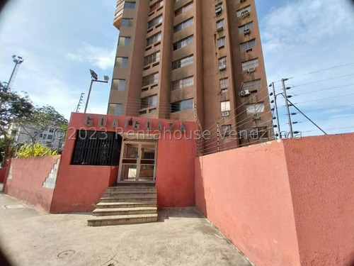 Norma Piña Asesora Inmobiliaria Rentahouse Vende Este Amplio Y Cómodo Apartamento En Cumboto Sur Edif. Goaigoaza Cod.rah 24-1241