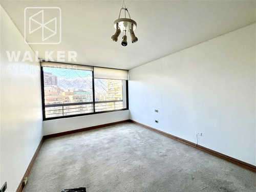 Departamento En Venta De 4 Dorm. En Las Condes