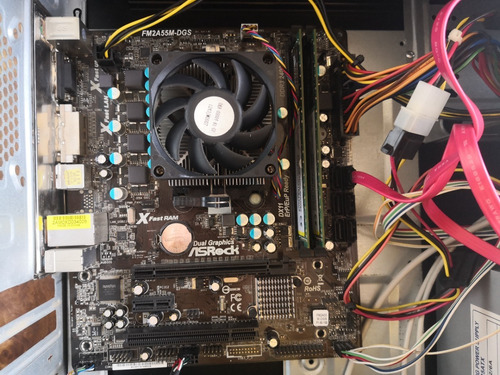 Imagen 3 de 4 de Computadora/pc Amd A10 4.2ghz 8gb Ram 240gb Ssd
