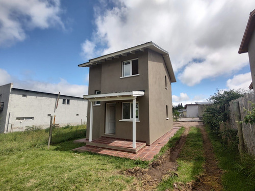 Imagen 3 de 30 de Casa En Venta De 2 Dormitorios C/ Cochera En La Cumbre