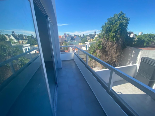 Imagen 4 de 11 de Semipiso A Estrenar De 2 Amb Con Balcón Y Cochera En Liniers