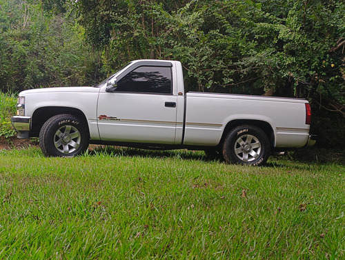 Chevrolet Silverado 4.1 Std 2p Gasolina