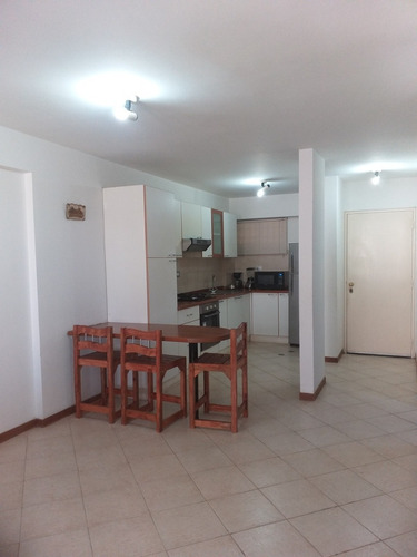 Imagen 4 de 13 de Apartamento En Venta Casa Fuerte Lecheria Casco Central