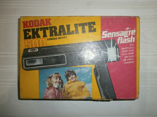 Kodak Ektralite 500 Camera Outfit Sensalite Flash Made Usa..