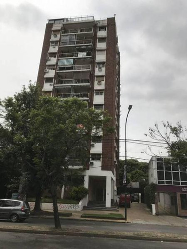 Departamento En Venta 4 Amb Al Frente En Acassuso