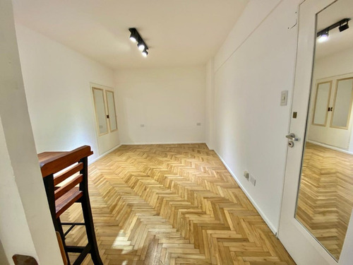 Venta Departamento Palermo, Frente Plaza Guemes
