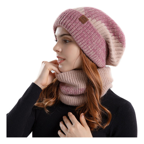 A Gorro De Punto De Invierno Cálido Conjuntode Gorro Y