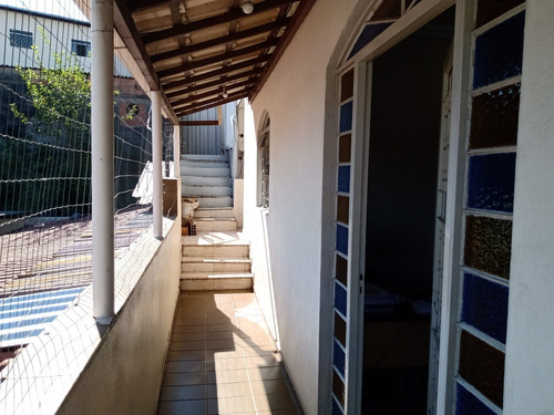 Imagem 14 de 19 de Casa Á Venda, 04 Quartos, 01 Suíte, 02 Vagas, Água Branca - Contagem/mg - 25226