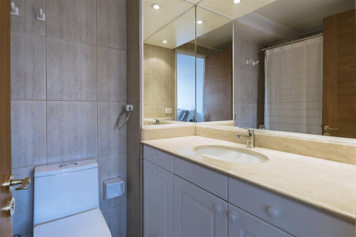 Departamento En Venta De 3 Dorm. En Las Condes