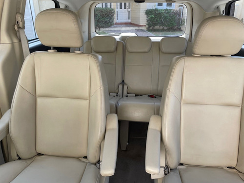 Imagen 10 de 14 de Vw Routan 2010 - Excelentes Condiciones!!