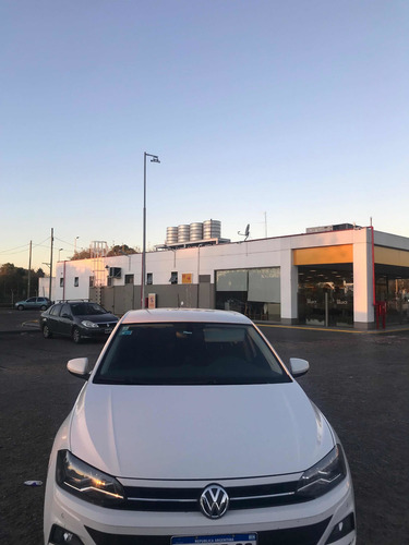 Imagen 2 de 13 de Volkswagen Polo 2018 1.6 Msi Highline At