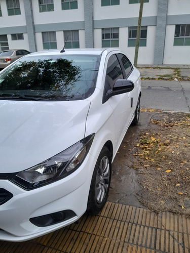 Chevrolet Onix plus 1.4 Black Edition