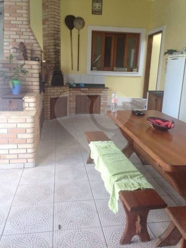Sobrado 4 Suítes, 5 Vagas De Garagem. Piscina Com Raia Olimpica - 345-im109871