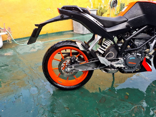 Imagen 9 de 12 de Ktm Duke 200