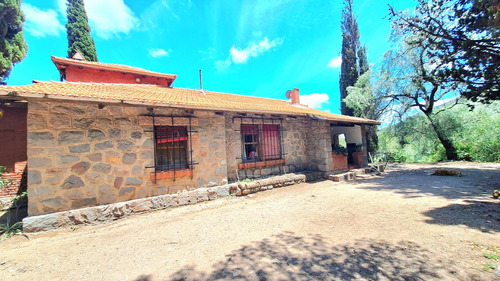 Los Cocos Chalet Emblematico A Mts De Grierson